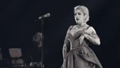 “Esto es Amor”: la química irresistible entre Mon Laferte y Conociendo Rusia