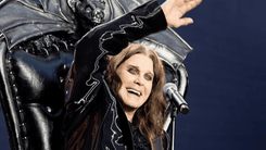 Ozzy Osbourne durante su último concierto